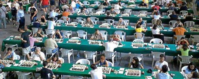 COMIENZA EL OPEN DE BENASQUE 2011 Imagen de una pasada edición del torneo de ajedrez de Benasque