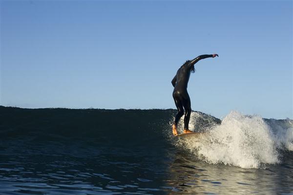 Día de la Independencia: celebrando el 4th entre los surfistas americanos en olas americanas