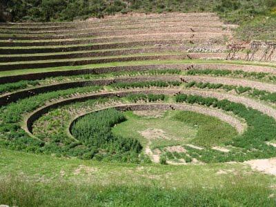 LAS RUINAS CIRCULARES: ANDENERIA DE MORAY