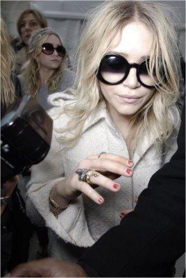 NUEVO OBJETO DE DESEO Chanel 5018s sunglasses Photograph