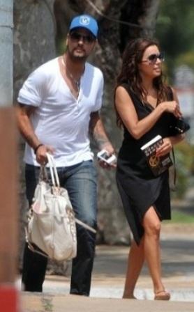 Eva Longoria y Eduardo Cruz de Marbella a Londres