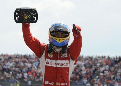 Alonso se impone en Silverstone