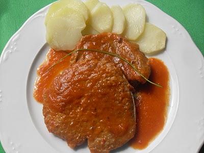 FILETES DE TERNERA EN SALSA FILETES DE TERNERA EN SALSA