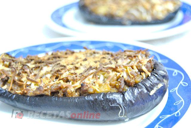 Berenjena-rellena-de-carne---Recetas-de-cocina-RECETASonline Berenjena-rellena-de-carne---Recetas-de-cocina-RECETASonline