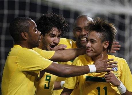 Brasil dijo presente y pasó a cuartos de final