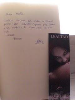 Mi aparicion en el libro La Protegida (Saga Lealtad) Mi aparicion en el libro La Protegida (Saga Lealtad)