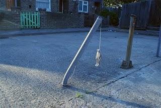 :: Isaac Cordal :: :: Isaac Cordal ::