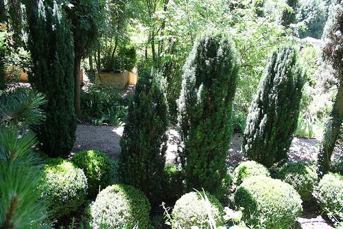 El Romeral de Leandro Silva Combinación de elementos verticales y horizontales