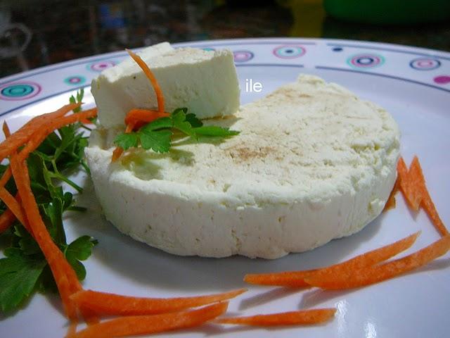 Queso casero a base de yogur - Parece queso feta Queso casero a base de yogur - Parece queso feta