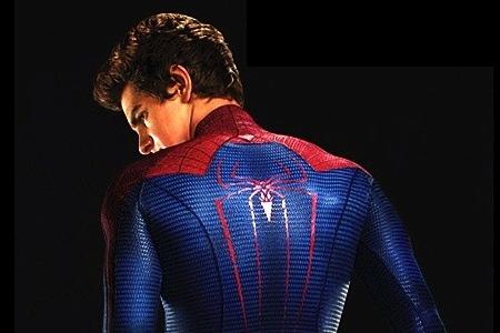 marc-webb-Andrew-Garfield-amazing-spider-man
