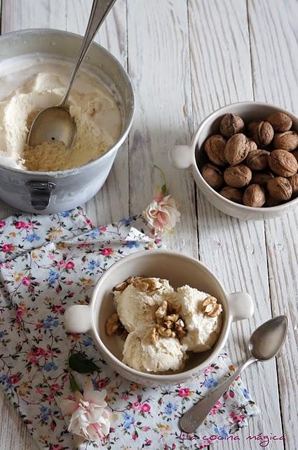 Helado de miel y nueces