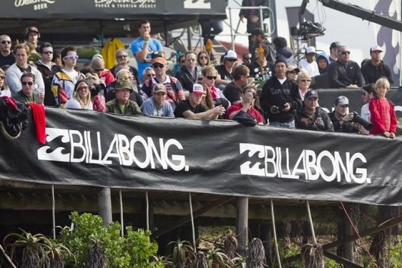 Jordy Smith repite victoria en el Billabong Pro J-Bay 2011