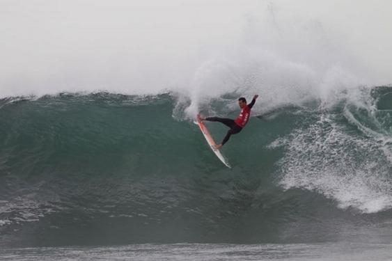 Jordy Smith repite victoria en el Billabong Pro J-Bay 2011