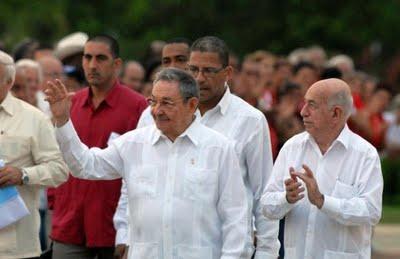 Presidió Raúl Castro Día de la Rebeldía Nacional, mensaje de Chávez