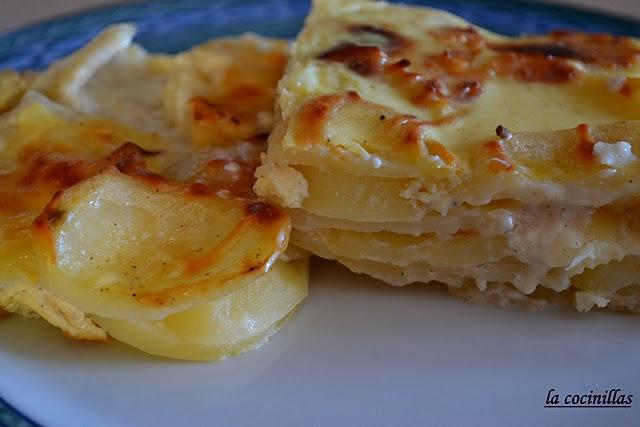 PATATAS GRATINADAS CON NATA Y QUESO PATATAS GRATINADAS CON NATA Y QUESO