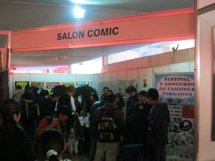 fotos de la Feria de Fanzines y revistas en el Salón del comic