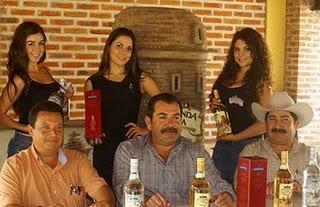 Del 25 al 28, el XIV Campeonato Millonario de Charrería “Tequila Hacienda Vieja” Del 25 al 28, el XIV Campeonato Millonario de Charrería “Tequila Hacienda Vieja”