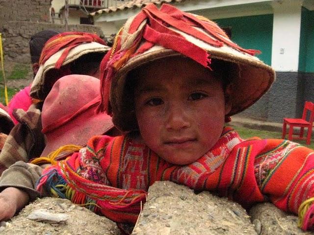 CAMINOS ANCESTRALES II : HACIA WILLOC, TIERRA DE WAYRUROS CAMINOS ANCESTRALES II : HACIA WILLOC, TIERRA DE WAYRUROS