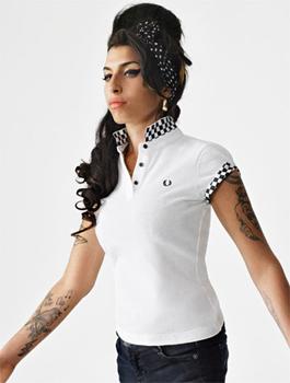 amy-winehouse-fred-perry-2 amy winehouse fred perry 2 Amy Winehouse for Fred Perry