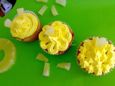 Cupcakes de piña