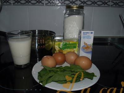 Ensalada de tomate con helado de te verde a la hierbabuena Ensalada de tomate con helado de te verde a la hierbabuena