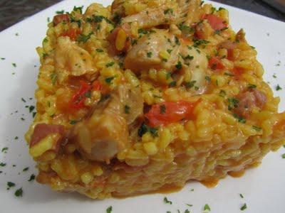 ARROZ AL CHILINDRÓN ARROZ AL CHILINDRÓN