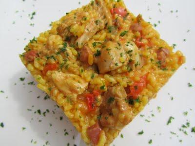 ARROZ AL CHILINDRÓN ARROZ AL CHILINDRÓN