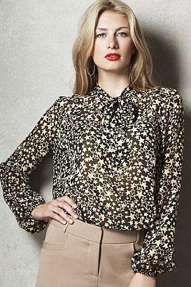 LAS TENDENCIAS, DETALLES Y LOOKS DE LOS TEEN CHOICE AWARDS 2011 Limited Collection star print blouse