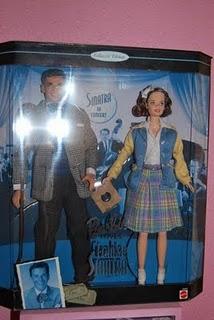 Barbie loves Frank Sinatra