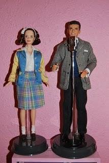 Barbie loves Frank Sinatra