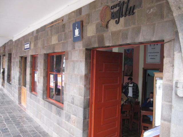 CUSCO: NUEVOS/VIEJOS ESPACIOS, NUEVAS/VIEJAS ALTERNATIVAS (RECOMENDACIONES) CUSCO: NUEVOS/VIEJOS ESPACIOS, NUEVAS/VIEJAS ALTERNATIVAS (RECOMENDACIONES)