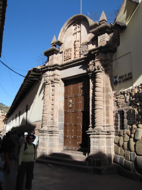 CUSCO: NUEVOS/VIEJOS ESPACIOS, NUEVAS/VIEJAS ALTERNATIVAS (RECOMENDACIONES) CUSCO: NUEVOS/VIEJOS ESPACIOS, NUEVAS/VIEJAS ALTERNATIVAS (RECOMENDACIONES)