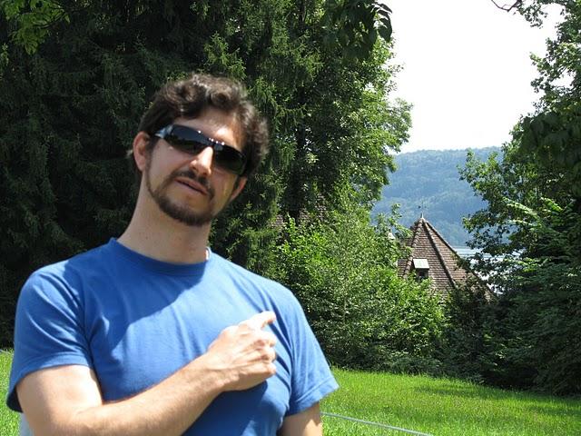 VISITANDO LA TORRE DE BOLLINGEN DE CARL G. JUNG VISITANDO LA TORRE DE BOLLINGEN DE CARL G. JUNG