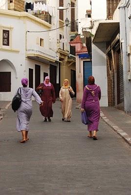 La separación, la diferencia y la cercanía; el contraste de una región, el de un pueblo y su historia. III La separación, la diferencia y la cercanía; el contraste de una región, el de un pueblo y su historia. III