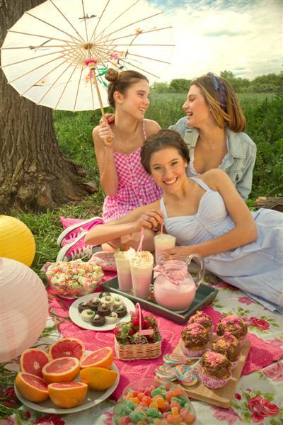 Juro presenta colección