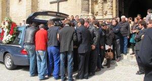COSTUMBRES EN LOS FUNERALES. COSTUMBRES EN LOS FUNERALES.