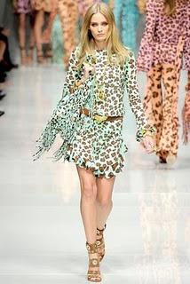 Sucumbiendo a los flecos Sucumbiendo a los flecos