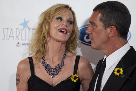 BANDERAS & LONGORIA REUNEN A LOS FAMOSILLOS PATRIOS Starlite Gala 2011 - Photocall