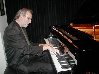 Lost Voices (1993), un gran disco de jazz latino del pianista y teclista de NYC, Bill O'Connell. Lost Voices (1993), un gran disco de jazz latino del pianista y teclista de NYC, Bill O'Connell.