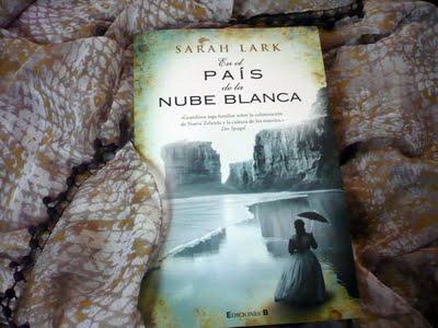 'En el país de la nube blanca' de Sarah Lark 'En el país de la nube blanca' de Sarah Lark