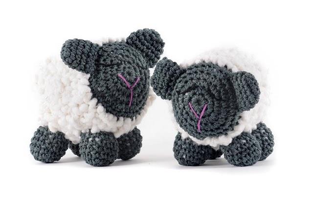 Ideas para el Día del Niño: Regalos originales con diseño!!! Pantuflas de Floripondias, Muñecos tejidos de Colombas y Móviles de Lua Chea y productos de Cyzone! Ideas para el Día del Niño: Regalos originales con diseño!!! Pantuflas de Floripondias, Muñecos tejidos de Colombas y Móviles de Lua Chea y productos de Cyzone!