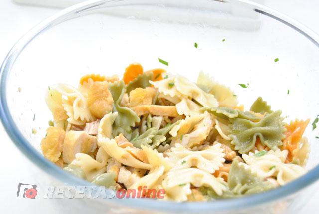 Ensalada-de-pasta-y-pollo---Recetas-de-cocina-RECETASonline Ensalada-de-pasta-y-pollo---Recetas-de-cocina-RECETASonline