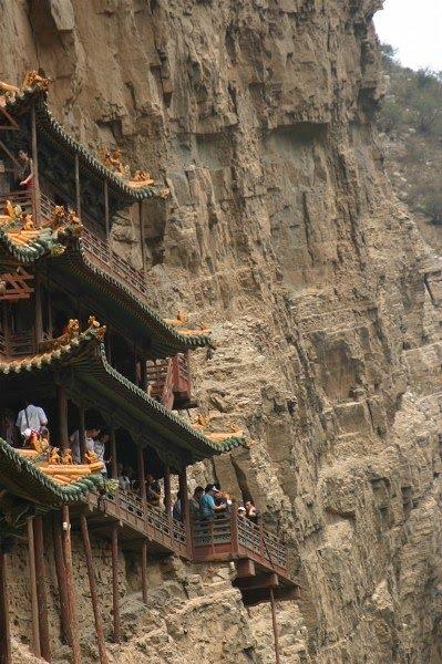El increíble templo colgante de Hengshan El increíble templo colgante de Hengshan