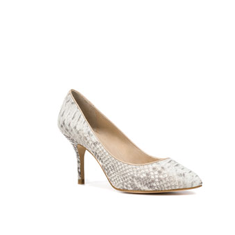 Preparando el armario... Preparando el armario...