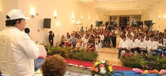 ¿Y la parte de enfermería? ¿Médicos humanistas o médicos mercantilistas? ¿Y la parte de enfermería? ¿Médicos humanistas o médicos mercantilistas?