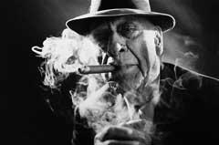 PX001102 PX001102 Tipos de entradas en Under My Mind