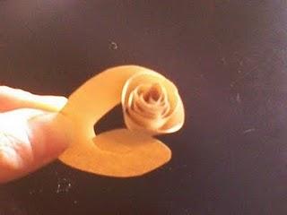 Tutorial: Bouquets de papel como centros de mesa nupciales Tutorial: Bouquets de papel como centros de mesa nupciales