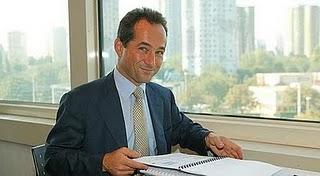 Bonita noticia: 16 multimillonarios franceses piden que les suban los impuestos para poder superar la crisis Bonita noticia: 16 multimillonarios franceses piden que les suban los impuestos para poder superar la crisis