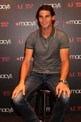 Rafa Nadal presenta la nueva campaña de Armani Jeans en Macys, NY