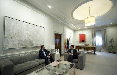 Interiorismo y política. 5 presidentes del gobierno de España y un mismo despacho. Palacio de la Moncloa, Madrid, España (1977-2011)